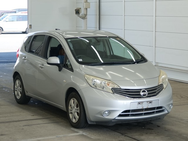 NISSAN NOTE — фото