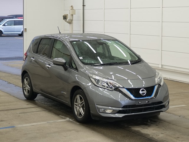 NISSAN NOTE — фото