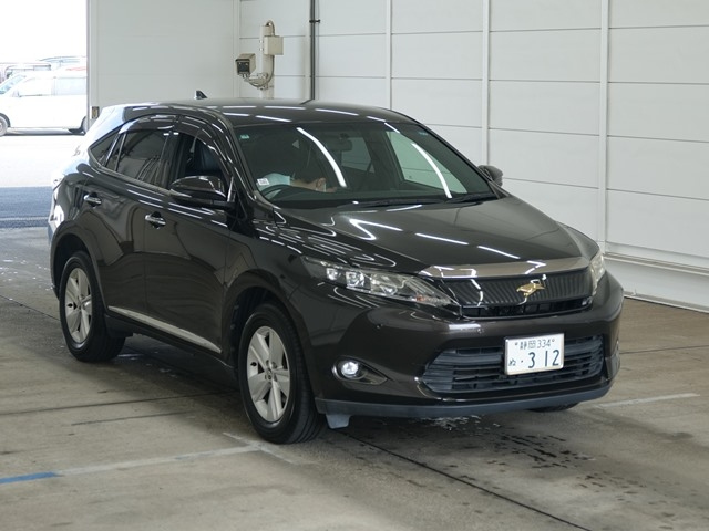 TOYOTA HARRIER — фото