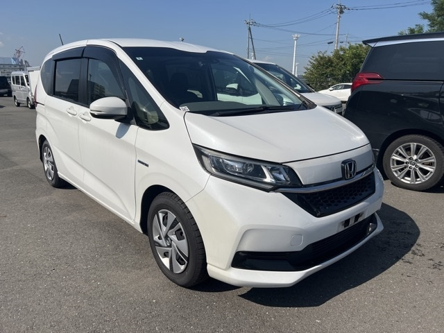 HONDA FREED — фото
