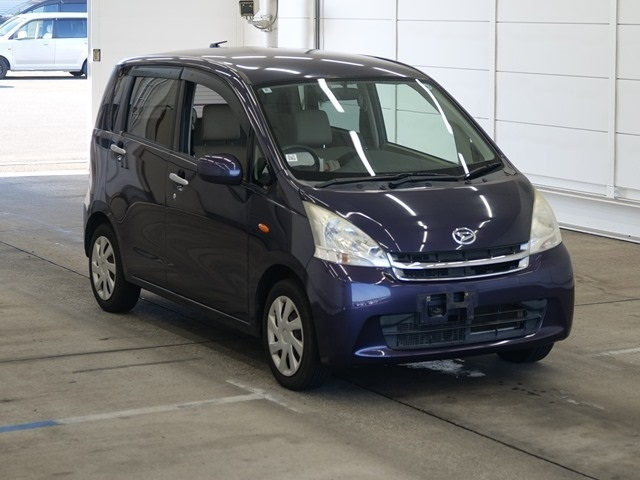 DAIHATSU MOVE — фото