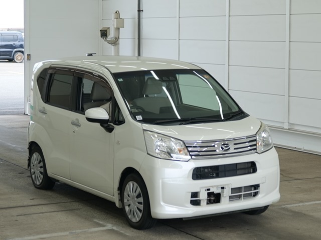 DAIHATSU MOVE — фото