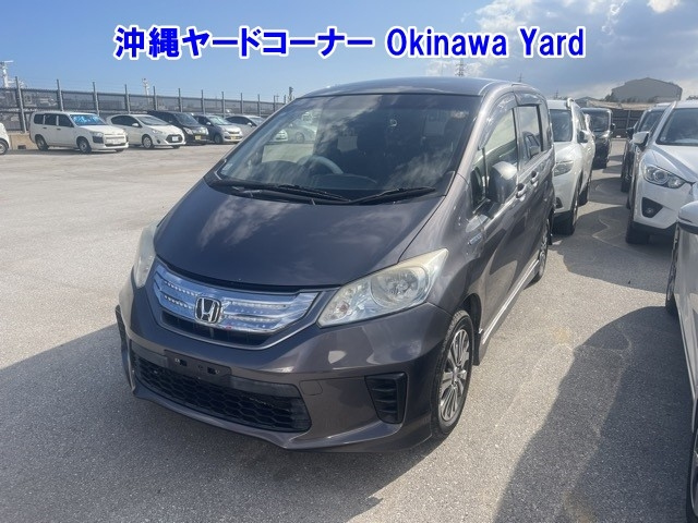 HONDA FREED — фото