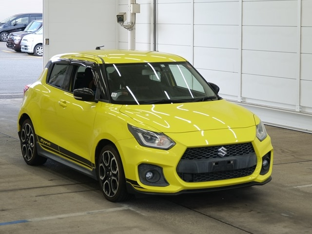 SUZUKI SWIFT — фото