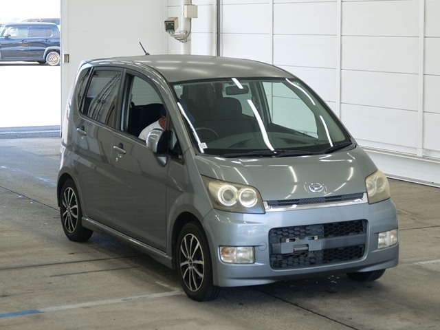 DAIHATSU MOVE — фото