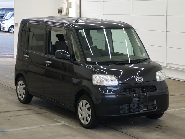 DAIHATSU TANTO — фото