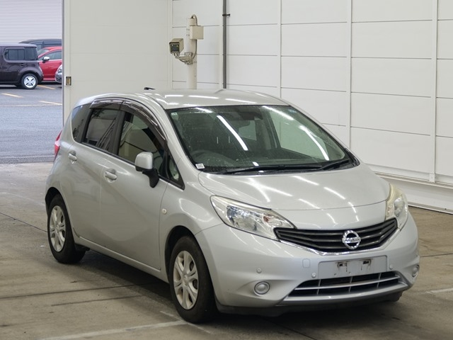 NISSAN NOTE — фото