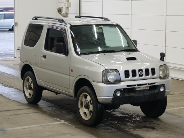 SUZUKI JIMNY — фото