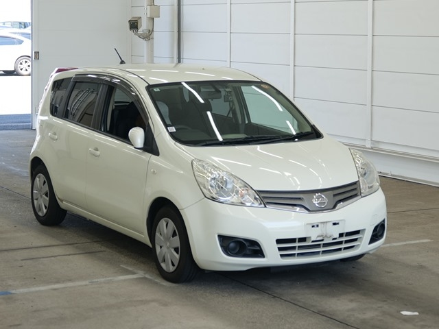 NISSAN NOTE — фото