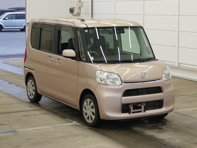 DAIHATSU TANTO — фото