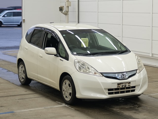 HONDA FIT — фото