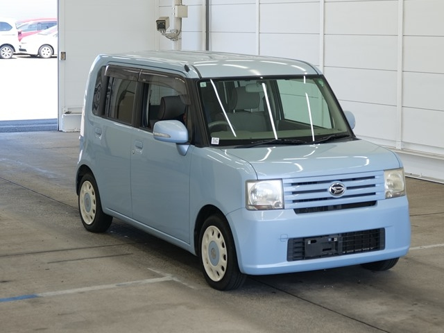 DAIHATSU MOVE — фото