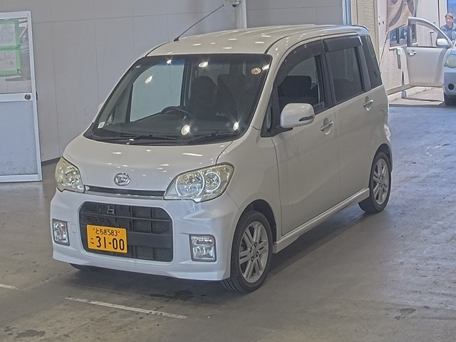 DAIHATSU TANTO — фото