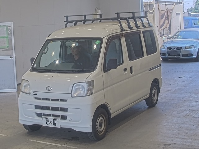 DAIHATSU HIJET — фото