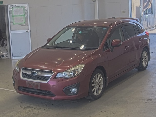 SUBARU IMPREZA — фото
