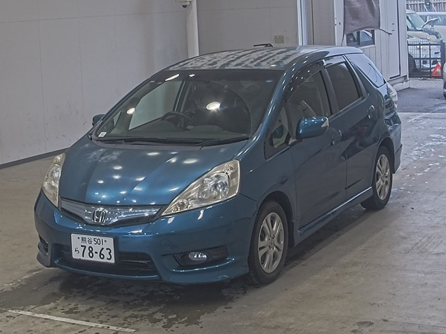 HONDA FIT — фото