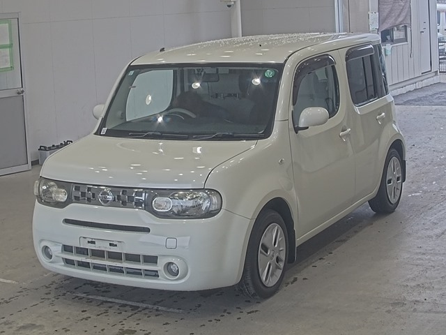 NISSAN CUBE — фото