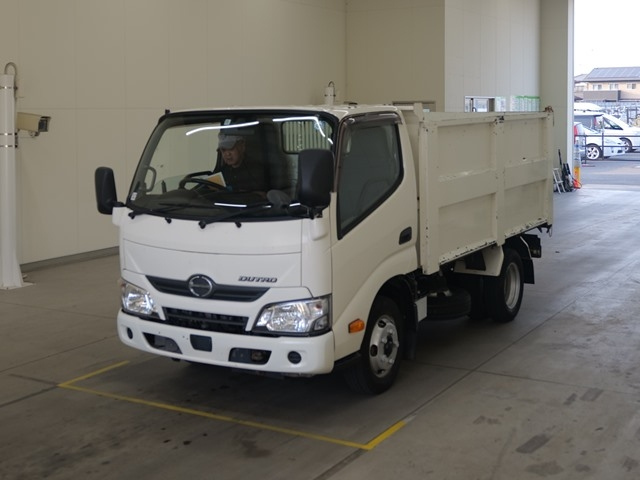 HINO DUTRO — фото