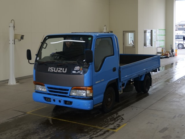 ISUZU ELF — фото