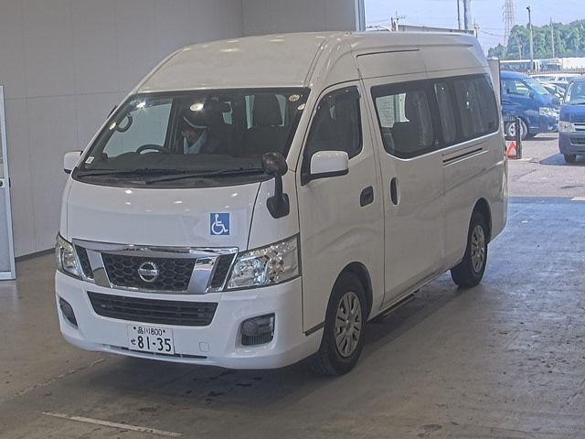 NISSAN CARAVAN — фото