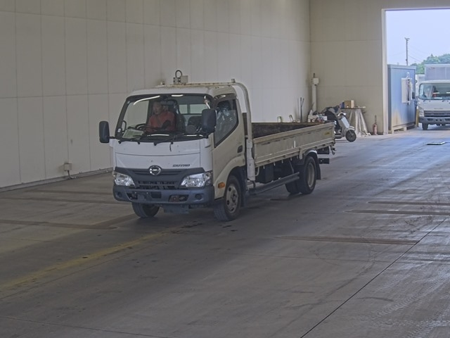 HINO DUTRO — фото