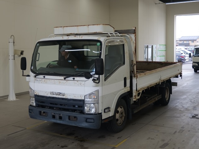 ISUZU ELF — фото