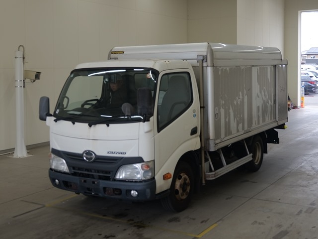 HINO DUTRO — фото