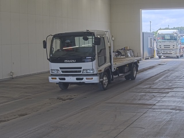 ISUZU FORWARD — фото