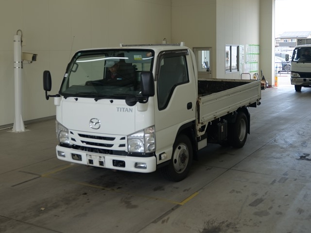 MAZDA TITAN