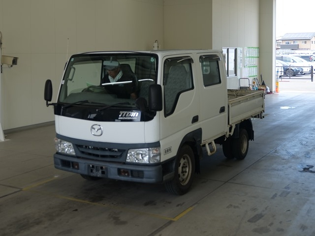 MAZDA TITAN