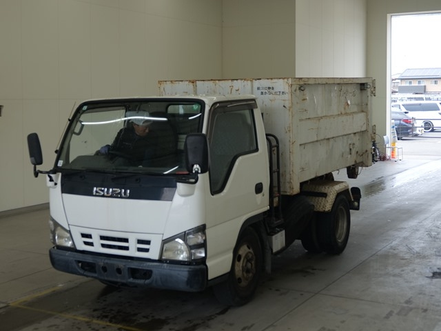 ISUZU ELF — фото
