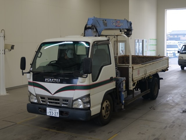ISUZU ELF — фото