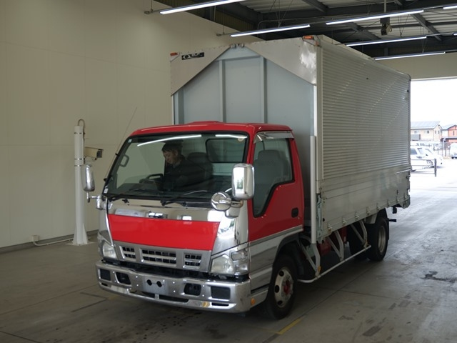ISUZU ELF — фото