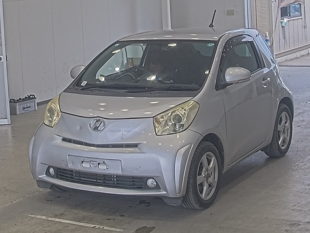 TOYOTA IQ — фото