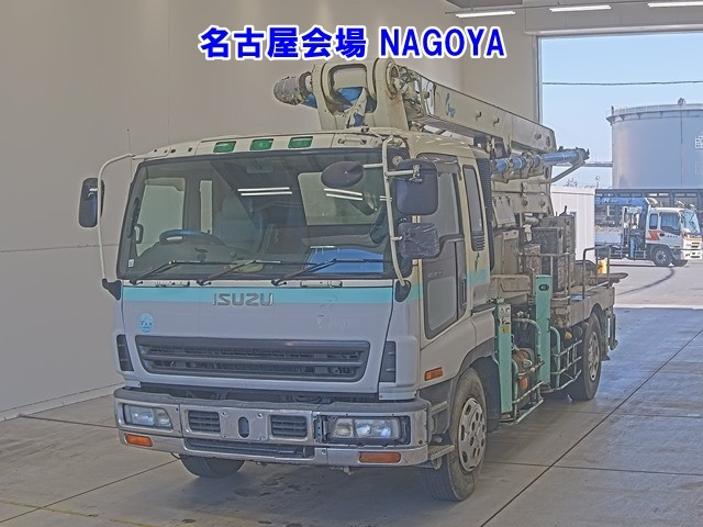 ISUZU GIGA — фото