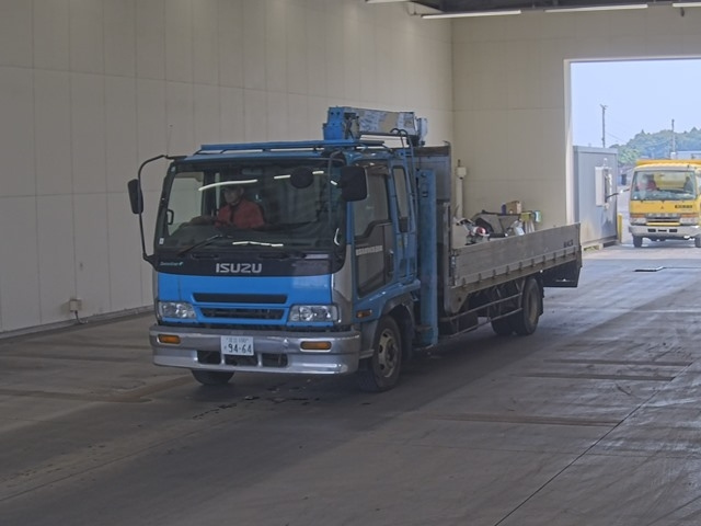 ISUZU FORWARD — фото