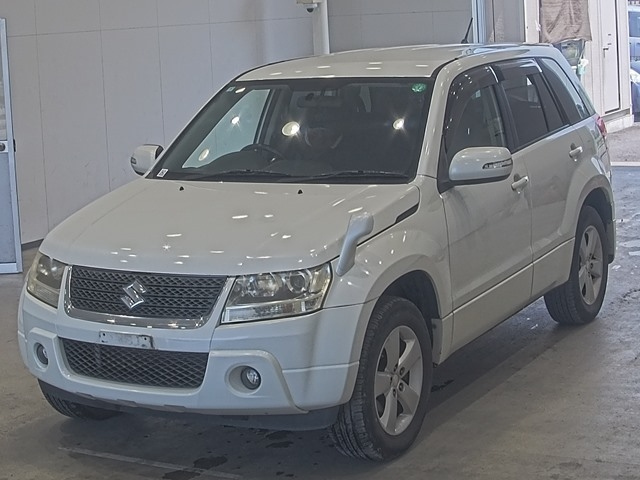 SUZUKI ESCUDO — фото