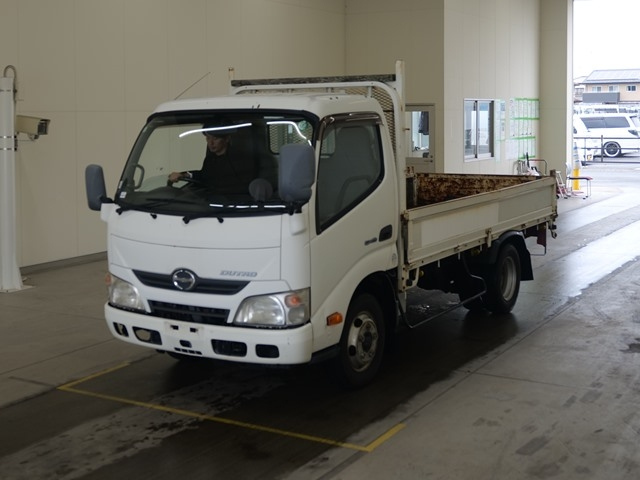 HINO DUTRO — фото