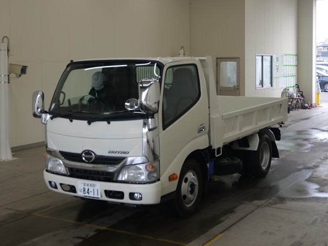 HINO DUTRO — фото