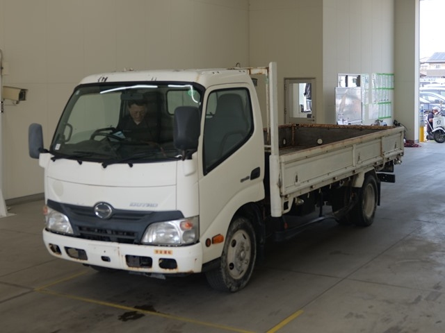 HINO DUTRO — фото