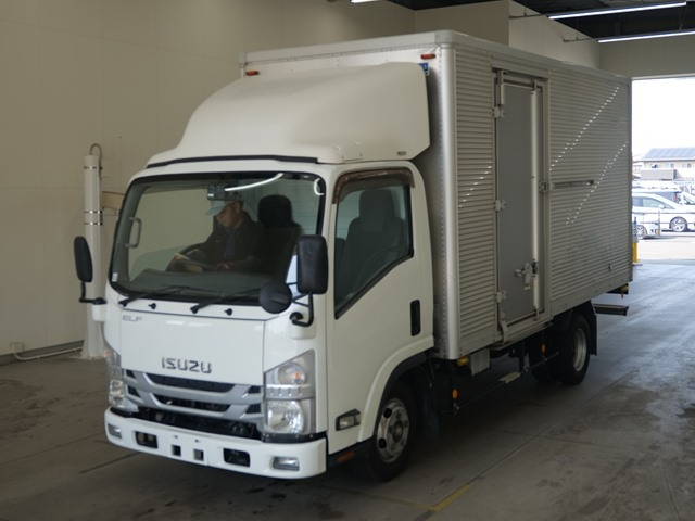 ISUZU ELF — фото