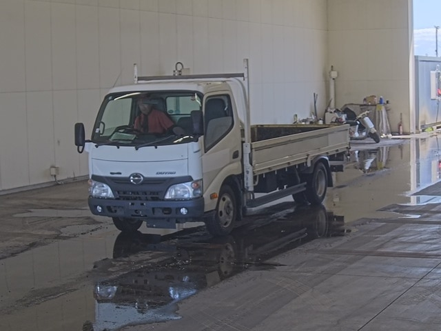 HINO DUTRO — фото
