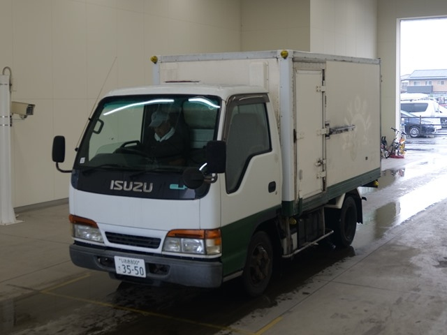 ISUZU ELF — фото