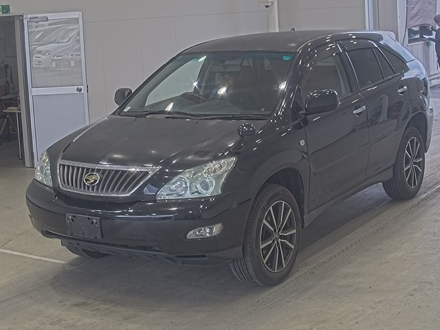 TOYOTA HARRIER — фото
