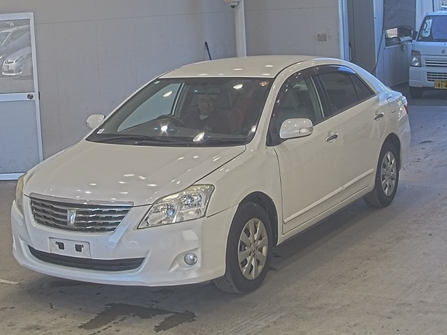 TOYOTA PREMIO
