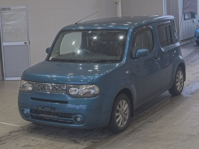 NISSAN CUBE — фото
