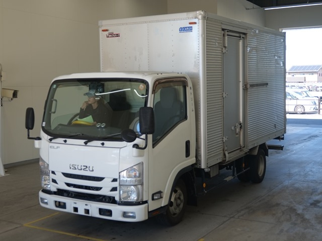 ISUZU ELF — фото