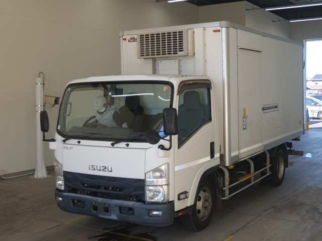 ISUZU ELF — фото