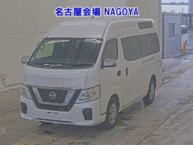 NISSAN CARAVAN — фото