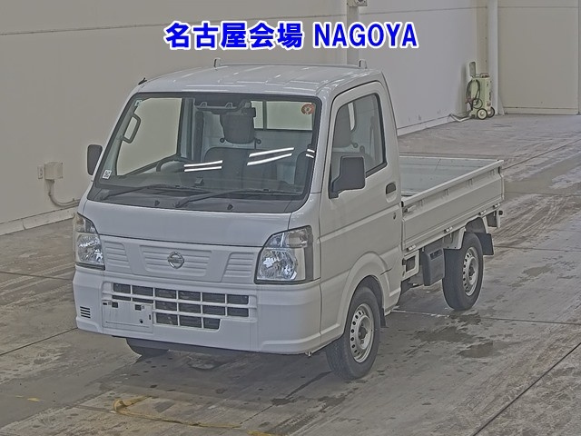 NISSAN CLIPPER — фото